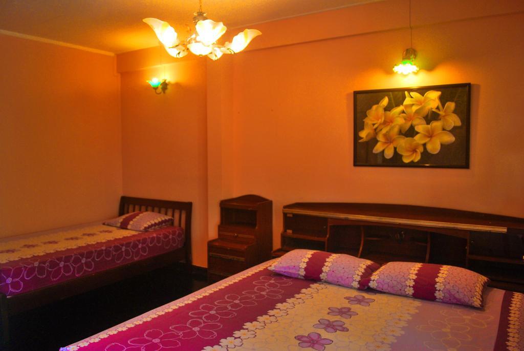 Pailin Guest House Bangkok Esterno foto