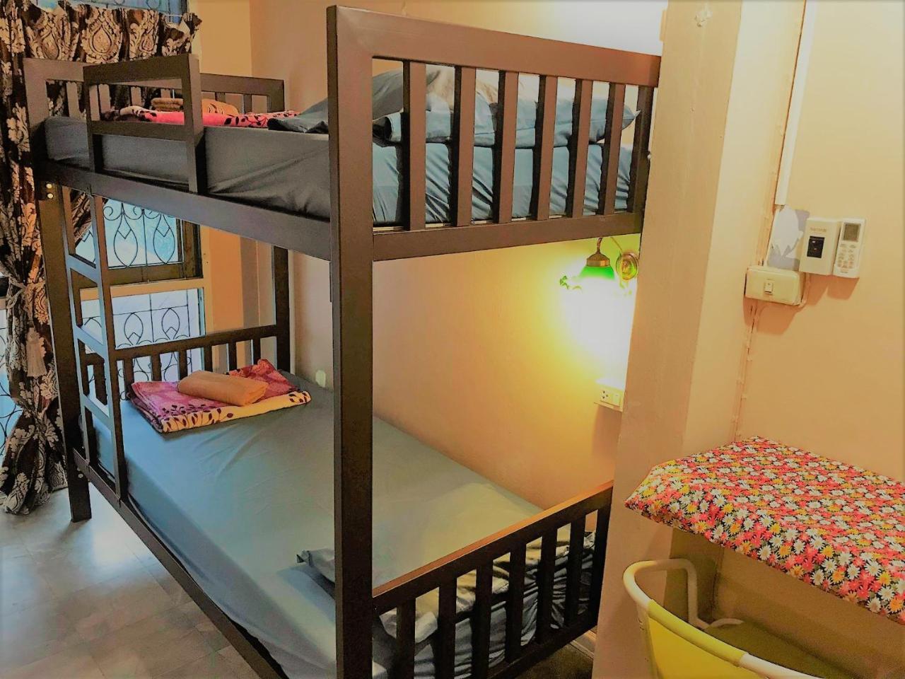 Pailin Guest House Bangkok Esterno foto